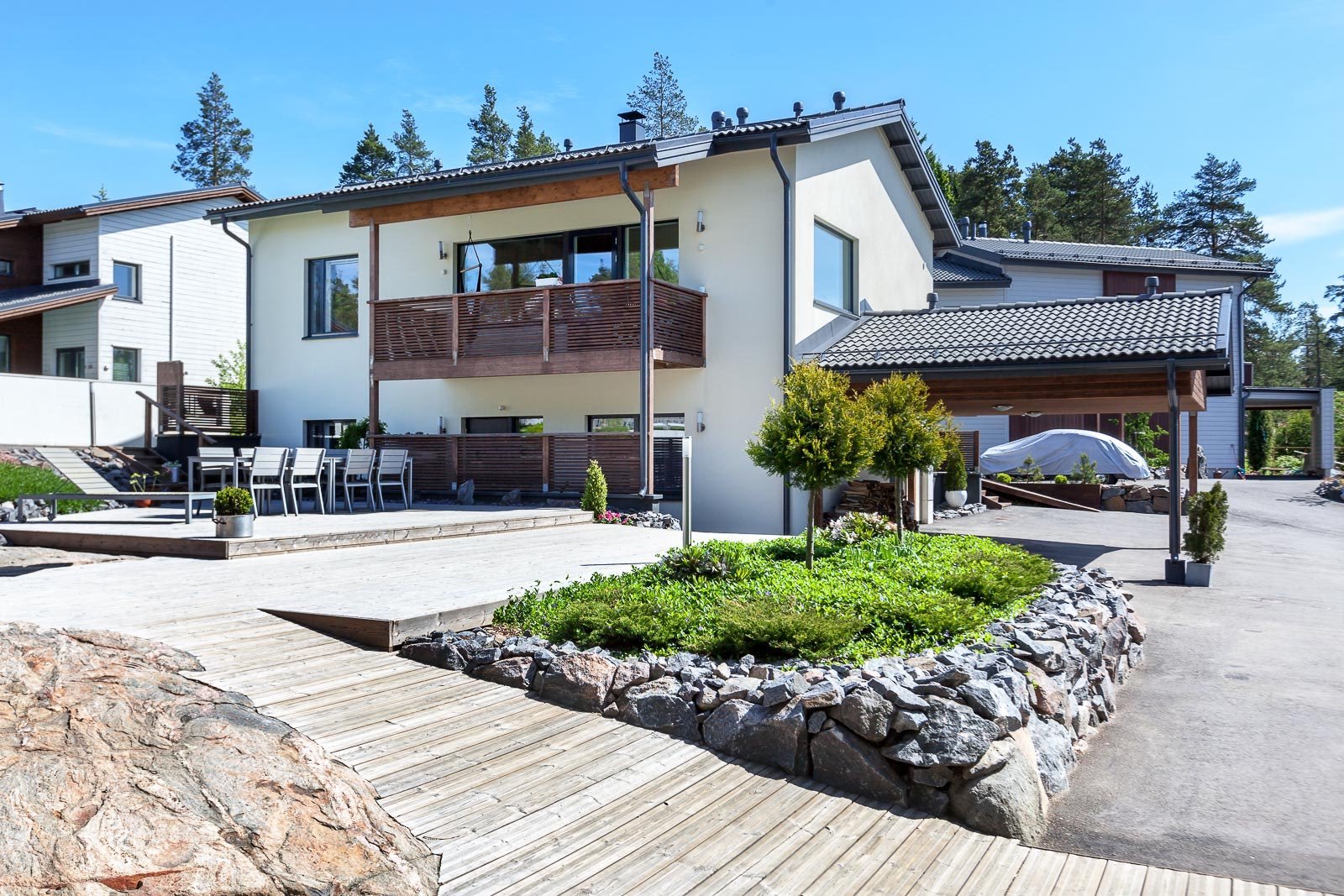 kivisydantalot_Espoo_Pirttikorpi_ulko