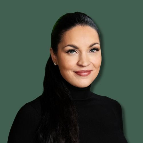 kaisa idman vihreä tausta